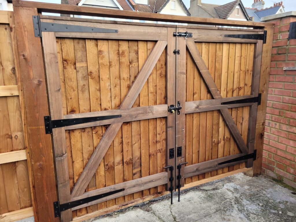 fence panels Chelmsford